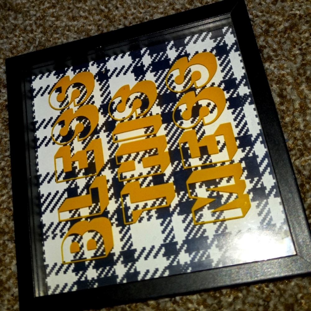 Vintage 6×6 wall hanging